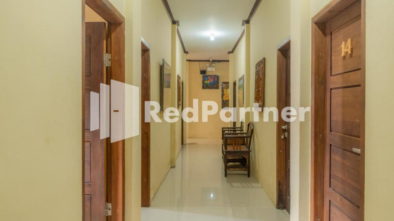 Vandhela Homestay Syariah Mitra Reddoorz Surabaya Eksteriør billede
