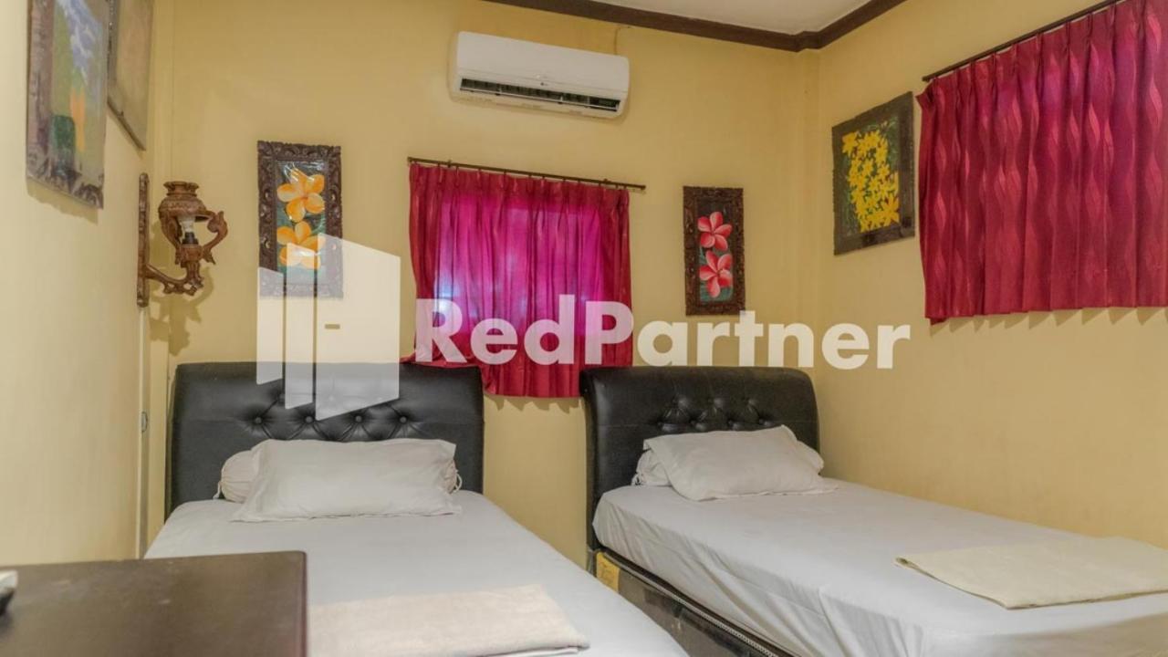 Vandhela Homestay Syariah Mitra Reddoorz Surabaya Eksteriør billede