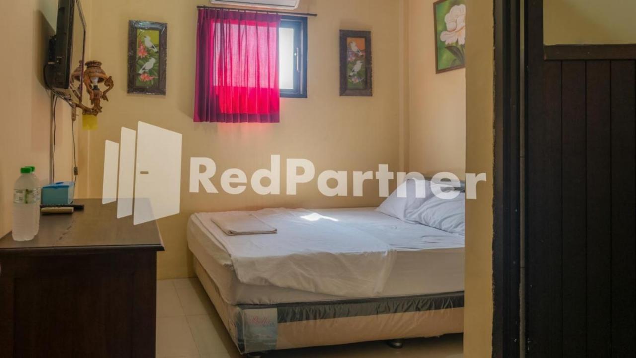 Vandhela Homestay Syariah Mitra Reddoorz Surabaya Eksteriør billede