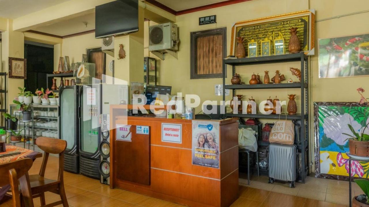 Vandhela Homestay Syariah Mitra Reddoorz Surabaya Eksteriør billede